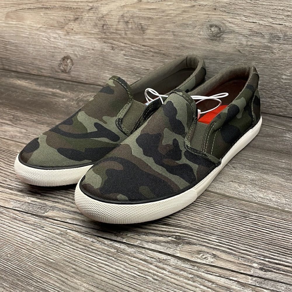 Boys' Slip-On Enzo Apparel Sneakers - Cat & Jack - Picture 2 of 7